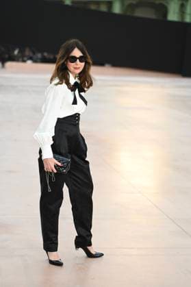 Paris Fashion Week People au defile Chanel, Arrival of celebrities at Grand Palais for Chanel Show 441654 2025 03 11 Paris France Zylberstein, Elsa  Copyright: xSergexArnalx xStarfacex STAR_441654_096