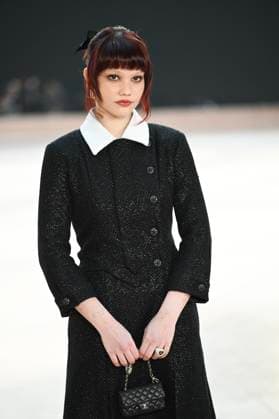 Paris Fashion Week People at Chanel show, Arrival of celebrities at Grand Palais for Chanel Show 441654 2025 03 11 Paris France Shy  Copyright: xSergexArnalx xStarfacex STAR_441654_118