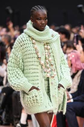 Chanel Show during Paris fashion Week 441660 2025 03 11 Paris France  Copyright: xSergexArnalx xStarfacex STAR_441660_038