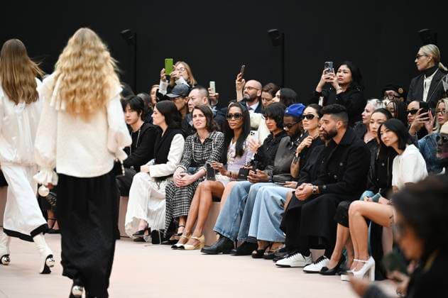Paris Fashion Week Chanel Font Row 441669 2025 03 11 Paris France Casiraghi, Charlotte Monaco Campbell, Naomi  Copyright: xSergexArnalx xStarfacex STAR_441669_012