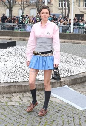 Arrivals at the Miu Miu Womenswear Ready To Wear Fall Winter 2025 2026 show during Paris Fashion Week PFW at the Conseil économique et social Palais de Iéna Emma Corrin at the arrivals at the Miu Miu Womenswear Ready To Wear Fall Winter 2025 2026 show during Paris Fashion Week PFW at the Conseil économique et social Palais de Iéna, in Paris, France, March 11, 2025 Denis Guignebourg Bestimage Celebs arrive at the Miu Miu Womenswear Ready To Wear Fall Winter 2025 2026 show during Paris Fashion Week PFW at the Conseil économique et social Palais de Iéna, in Paris, France, March 11, 2025 Paris France  Copyright: xClovis-Guignebourg BestimagexClovis-Guignebourg Bestimagex