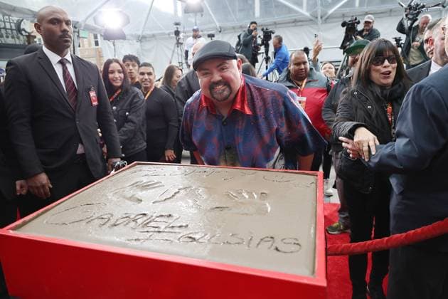 Bilder des Jahres 2025, Entertainment 03 März Entertainment Themen der Woche KW11 Entertainment Bilder des Tages March 11, 2025, Los Angeles, California, USA: Gabriel Iglesias at a ceremony honoring comedian Gabriel Iglesias with hand prints at the TCL Chinese Theatre IMAX. Los Angeles USA - ZUMAg107 20250311_zep_g107_096 Copyright: xNinaxPrommerx