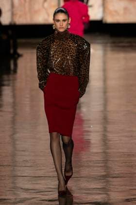 SAINT LAURENT Autumn-Winter 2025 runway during Paris Fashion Week on March 2025 - Paris, France 11 03 2025 SAINT LAURENT Autumn-Winter 2025 runway during Paris Fashion Week on March 2025 - Paris, France 11 03 2025, Credit:Ik Aldama Avalon Frankreich, Paris  Copyright: xIkxAldamax xAvalonx 0974818931