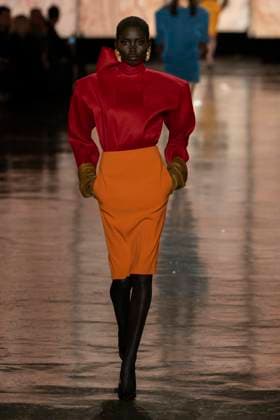 SAINT LAURENT Autumn-Winter 2025 runway during Paris Fashion Week on March 2025 - Paris, France 11 03 2025 SAINT LAURENT Autumn-Winter 2025 runway during Paris Fashion Week on March 2025 - Paris, France 11 03 2025, Credit:Ik Aldama Avalon Frankreich, Paris  Copyright: xIkxAldamax xAvalonx 0974819169