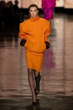 SAINT LAURENT Autumn-Winter 2025 runway during Paris Fashion Week on March 2025 - Paris, France 11 03 2025 SAINT LAURENT Autumn-Winter 2025 runway during Paris Fashion Week on March 2025 - Paris, France 11 03 2025, Credit:Ik Aldama Avalon Frankreich, Paris  Copyright: xIkxAldamax xAvalonx 0974819470