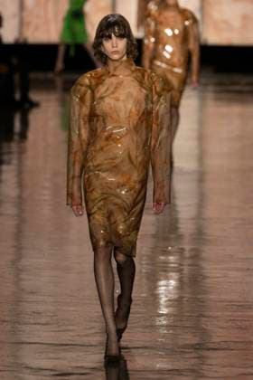 SAINT LAURENT Autumn-Winter 2025 runway during Paris Fashion Week on March 2025 - Paris, France 11 03 2025 SAINT LAURENT Autumn-Winter 2025 runway during Paris Fashion Week on March 2025 - Paris, France 11 03 2025, Credit:Ik Aldama Avalon Frankreich, Paris  Copyright: xIkxAldamax xAvalonx 0974819495