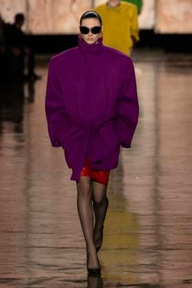 Bilder des Jahres 2025, Entertainment 03 März Entertainment Themen der Woche KW11 Entertainment Bilder des Tages SAINT LAURENT Autumn-Winter 2025 runway during Paris Fashion Week on March 2025 - Paris, France 11 03 2025 SAINT LAURENT Autumn-Winter 2025 runway during Paris Fashion Week on March 2025 - Paris, France 11 03 2025, Credit:Ik Aldama Avalon Frankreich, Paris  Copyright: xIkxAldamax xAvalonx 0974819786