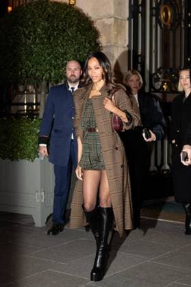 PFW - Zoe Saldana Outside The Ritz Zoe Saldana leaving the Ritz on her way to the Yves Saint Laurent show in Paris on March 11, 2025. Photo by Florian Poitout ABACAPRESS.COM Paris France  Copyright: xPoitoutxFlorian ABACAx