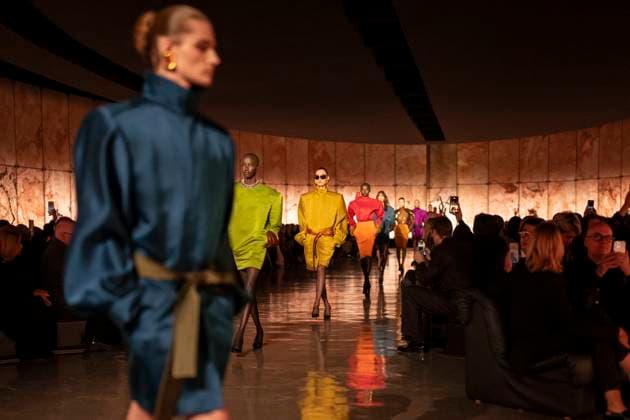 PFW - Saint Laurent Runway Models present creations by Saint Laurent for the Womenswear Ready-to-wear Fall-Winter 2025 2026 collection as part of the Paris Fashion Week, in Paris on March 11, 2025.Photo by Eliot Blondet ABACAPRESS.COM Paris France  Copyright: xBlondetxEliot ABACAx