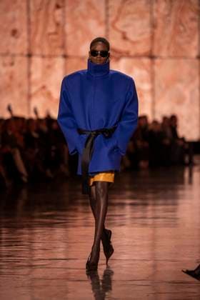 PFW - Saint Laurent Runway Models present creations by Saint Laurent for the Womenswear Ready-to-wear Fall-Winter 2025 2026 collection as part of the Paris Fashion Week, in Paris on March 11, 2025.Photo by Eliot Blondet ABACAPRESS.COM Paris France  Copyright: xBlondetxEliot ABACAx