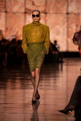 PFW - Saint Laurent Runway Models present creations by Saint Laurent for the Womenswear Ready-to-wear Fall-Winter 2025 2026 collection as part of the Paris Fashion Week, in Paris on March 11, 2025.Photo by Eliot Blondet ABACAPRESS.COM Paris France  Copyright: xBlondetxEliot ABACAx