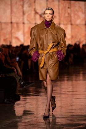 PFW - Saint Laurent Runway Models present creations by Saint Laurent for the Womenswear Ready-to-wear Fall-Winter 2025 2026 collection as part of the Paris Fashion Week, in Paris on March 11, 2025.Photo by Eliot Blondet ABACAPRESS.COM Paris France  Copyright: xBlondetxEliot ABACAx