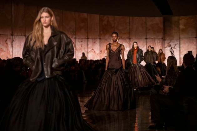 PFW - Saint Laurent Runway Models present creations by Saint Laurent for the Womenswear Ready-to-wear Fall-Winter 2025 2026 collection as part of the Paris Fashion Week, in Paris on March 11, 2025.Photo by Eliot Blondet ABACAPRESS.COM Paris France  Copyright: xBlondetxEliot ABACAx