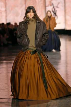 Saint Laurent ready to wear fall winter 2025-2026, Paris, 11 March 2025 Saint Laurent ready to wear fall winter 2025-2026 runway show at Paris fashion week on 11 March 2025., Credit:xxx Avalon Paris, France  Copyright: xxxxx xAvalonx 0974872081