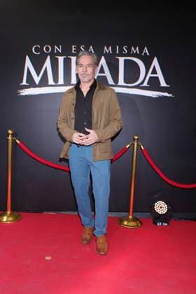 Con Esa Misma Mirada Tv Series Photocall Juan Rios Cantu poses during a Photocall for the presentation of the Vix Original Series Con Esa Misma Mirada . on March 11, 2025 in Mexico City, Mexico. (Photo by Yamak Perea Eyepix Group) Copyright: xYamakxPerea xEyepixxGroupx YP_11032025_146520