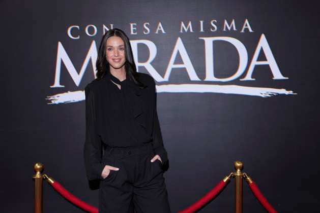Con Esa Misma Mirada Tv Series Photocall Pamela Almanza poses during a Photocall for the presentation of the Vix Original Series Con Esa Misma Mirada . on March 11, 2025 in Mexico City, Mexico. (Photo by Yamak Perea Eyepix Group) Copyright: xYamakxPerea xEyepixxGroupx YP_11032025_146553