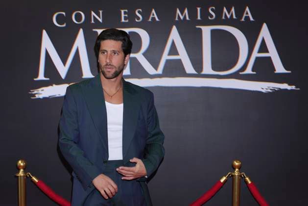 Con Esa Misma Mirada Tv Series Photocall Diego Klein poses during a Photocall for the presentation of the Vix Original Series Con Esa Misma Mirada . on March 11, 2025 in Mexico City, Mexico. (Photo by Yamak Perea Eyepix Group) Copyright: xYamakxPerea xEyepixxGroupx YP_11032025_146571