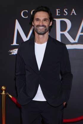 March 11, 2025, Mexico City, Ciudad de Mexico, Mexico: IvoÂ¡n SoÂ¡nchez poses during a Photocall for the presentation of the Vix Original Series Con Esa Misma Mirada . on March 11, 2025 in Mexico City, Mexico. Mexico City Mexico - ZUMAe321 20250311_zea_e321_010 Copyright: xYamakxPereax