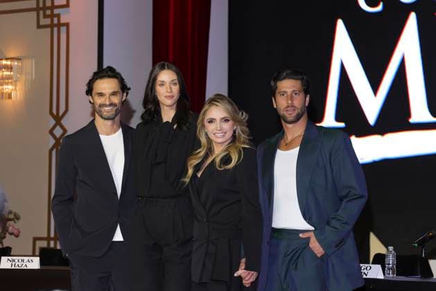 Con Esa Misma Mirada Tv Series Photocall (L-R) Ivan Sanchez, Pamela Almanza, Angelica Rivera, Diego Klein pose during a Photocall for the presentation of the Vix Original Series Con Esa Misma Mirada . on March 11, 2025 in Mexico City, Mexico. (Photo by Yamak Perea Eyepix Group) Copyright: xYamakxPerea xEyepixxGroupx YP_11032025_146638