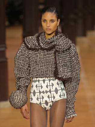 PFW - Veronique Leroy Runway A model walks the runway during the Veronique Leroy Womenswear Fall Winter 2025-2026 show as part of Paris Fashion Week at Le Réfectoire des Cordeliers on March 11, 2025 in Paris, France. Photo by Alain-Gil Gonzalez ABACAPRESS.COM Paris France  Copyright: xGonzalezxAlain-Gil ABACAx