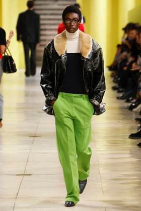 Défilé Miu Miu Collection Prêt à Porter Automne Hiver 2025 2026 lors de la Fashion Week de Paris PFW Défilé Miu Miu Collection Prêt à Porter Automne Hiver 2025 2026 lors de la Fashion Week de Paris, le 11 mars 2025 Miu Miu Fashion Show Ready to Wear Collection Fall Winter 2025 2026 at Paris Fashion Week, on March 11th, 2025 Paris France  Copyright: xAgencex xBestimagexAgencex xBestimagex