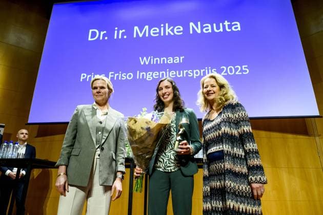 Den Haag, The Netherlands, 2025-03-12 19:21:57 THE HAGUE, 12-03-2025, The Hague University of Applied SciencesPrincess Beatrix and Princess Mabel during the presentation of the eleventh Prince Friso Engineering Award in the auditorium of The Hague University of Applied Sciences in The Hague.PHOTO: NLBeeld Patrick van Emst Credit: NL Beeld Patrick van Emst  Copyright: xx x