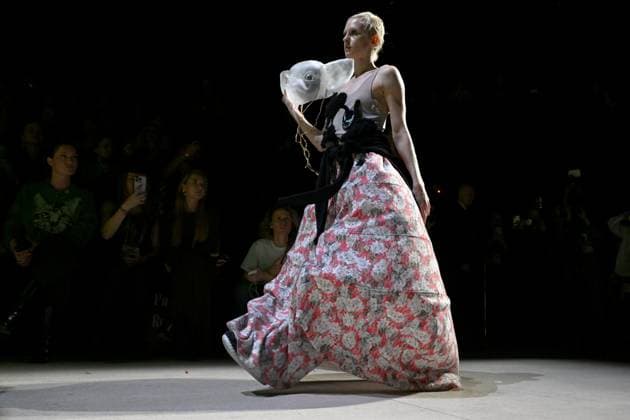 Russia Moscow Fashion Week 8878233 13.03.2025 A model presents a creation by the brand VEREJA during the 4th Moscow Fashion Week at the Manege Central Exhibition Hall in Moscow, Russia. Ekaterina Chesnokova Sputnik Moscow Russia  Copyright: xEkaterinaxChesnokovax
