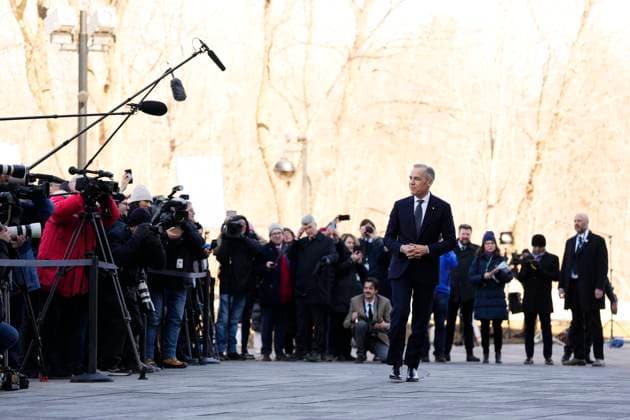 March 14, 2025, Ottawa, On, Canada: Prime minister-designate Mark Carney heads into Rideau Hall for a swearing in ceremony after talking to media in Ottawa on Friday, March 14, 2025. Ottawa Canada  - ZUMAc35_ 20250314_zaf_c35_056 Copyright: xJustinxTangx