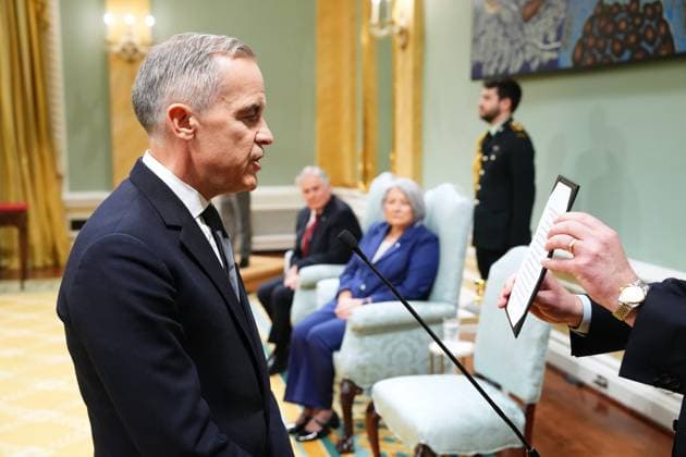 March 14, 2025, Ottawa, On, Canada: Mark Carney is sworn in as prime minister during a ceremony at Rideau Hall in Ottawa on Friday, March 14, 2025. Ottawa Canada  - ZUMAc35_ 20250314_zaf_c35_070 Copyright: xSeanxKilpatrickx