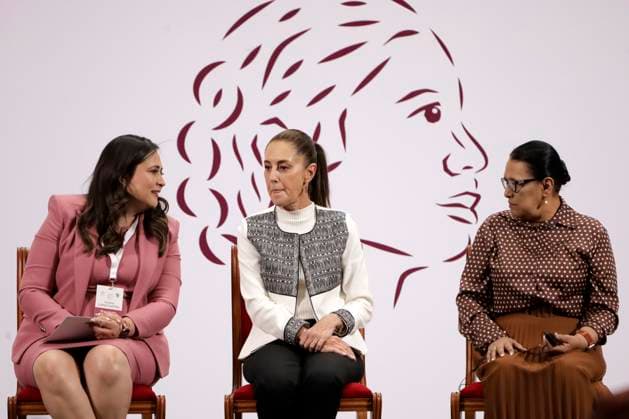 IPU Global Conference of Women Parliamentarians (L-R) Senator Senator Cynthia Lopez Castro, Mexico™s President Claudia Sheinbaum Pardo, and the Secretary of the Interior, Rosa Icela Rodriguez during the IPU Global Conference of Women Parliamentarians at the National Palace. on March 14, 2025 in Mexico City, Mexico. (Photo by Luis Barron Eyepix Group) Copyright: xLuisxBarron xEyepixxGroupx LB_14032025_147098