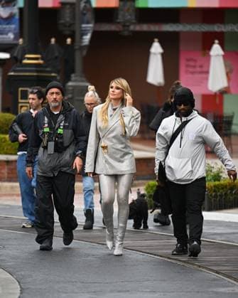 Heidi Klum is seen on the set of Germany s Next Topmodel in Los Angeles Featuring: Heidi Klum Where: Los Angeles, California, United States When: 14 Mar 2025 Credit: BauerGriffin INSTARimages EDITORIAL USE ONLY. NOT FOR USE BY NEWSPAPERS BASED IN THE UK. Copyright: xPGx instar54602958