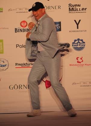 15 03 2025 Neu Isenburg, Hotel Hilton Clothes make the man Benefit Gala Fashion show Celebrities on the catwalk Ex boxer Axel Schulz DFL DFB REGULATIONS PROHIBIT ANY USE OF PHOTOGRAPHS AS IMAGE SEQUENCES AND OR QUASI VIDEO HP