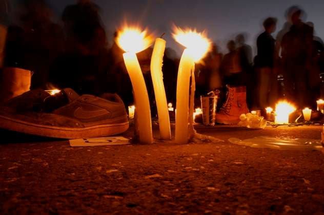 National Vigil Against Horror And Hell, Life And Hope In Mexico Relatives of missing persons and victims of violence participate in the National Vigil against Horror and Hell, Life and Hope in Mexico City s Zocalo. They place candles and shoes as a way of expressing the mourning suffered by thousands of homes throughout the country due to the disappearance of one of their loved ones, particularly in the case of Teuchitlan, Jalisco, where searching mothers from various groups discover extermination camps run by organized crime, on March 15, 2025. Mexico City Mexico  Copyright: xGerardoxVieyrax originalFilename: vieyra-notitle250315_npTJW.jpg