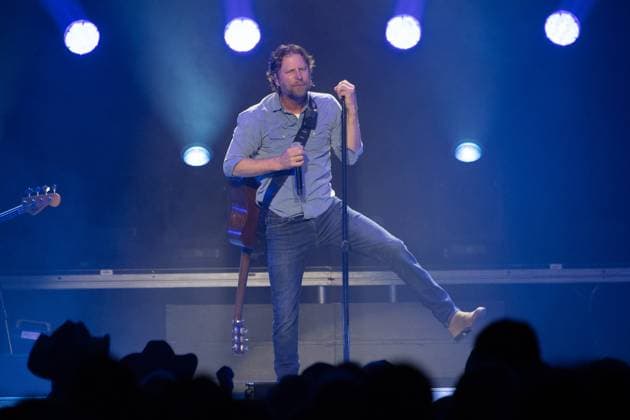 Dierks Bentley headlines Country 2 Country Music Festival 2025, Saturday - O2 Arena, London, UK please note photos are strictly for editorial purposes only American singer-songwriter Dierks Bentley headlines the Country 2 Country (C2C) Music Festival - O2 Arena, London, England, UK on Saturday 15 March 2025., Credit:Justin Ng Avalon UK, England, London, O2 Arena  Copyright: xJustinxNgx xAvalonx 0976155694