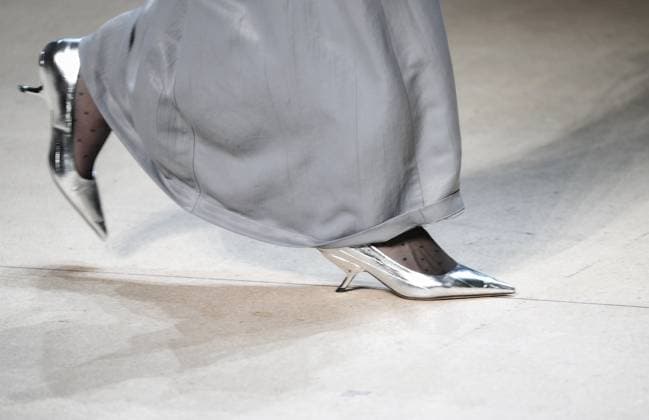 Russia Moscow Fashion Week 8880314 16.03.2025 A model presents a creation by the brand XAKAMA during the 4th Moscow Fashion Week at the Manege Central Exhibition Hall in Moscow, Russia. Grigory Sysoev Sputnik Moscow Russia  Copyright: xGrigoryxSysoevx