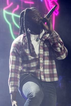 Shaboozey (born Collins Obinna Chibueze) performs at The Country 2 Country Music Festival 2025, Sunday - O2 Arena, London, UK American rapper and singer-songwriter Shaboozey (born Collins Obinna Chibueze) performs at the Country 2 Country (C2C) Music Festival - O2 Arena, London, England, UK on Sunday 16 March 2025., Credit:Justin Ng Avalon UK, England, London, O2 Arena Copyright: xJustinxNgx xAvalonx 0976424243