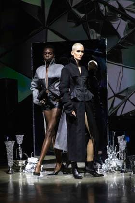 March 16, 2025, Los Angeles, California, USA: The Garden of Forking Paths Spring Fashion Show by SELENEE at the Neue House in Los Angeles, California on March 16, 2025. Los Angeles USA - ZUMAw213 20250316_zep_w213_039 Copyright: xClutchxPocketsxWamblix