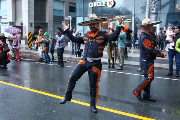 2025 Toronto St. Patrick s Day Parade A parade participant in a Mexican-themed costume performs during the 2025 Toronto St. Patrick s Day Parade in Toronto, Ontario, Canada, on March 16, 2025. Toronto Ontario Canada  Copyright: xIndrawanxKumalax originalFilename: kumala-2025toro250316_npN37.jpg
