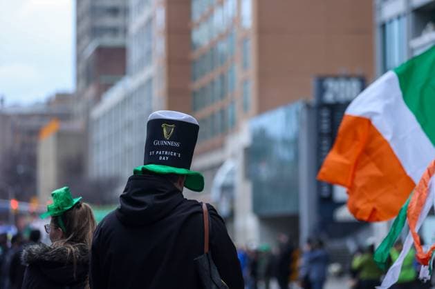 2025 Toronto St. Patrick s Day Parade A tall hat with the Guinness brand appears during the 2025 Toronto St. Patrick s Day Parade in Toronto, Ontario, Canada, on March 16, 2025. Toronto Ontario Canada  Copyright: xIndrawanxKumalax originalFilename: kumala-2025toro250316_npvPV.jpg