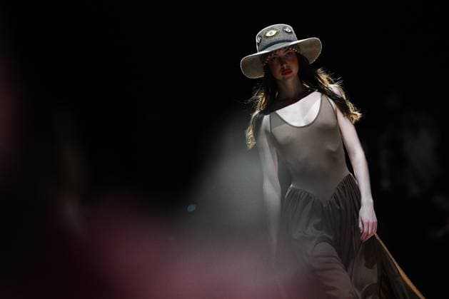 Russia Moscow Fashion Week 8882259 18.03.2025 A model presents a creation by the brand Masterpeace during the 4th Moscow Fashion Week at the Manege Central Exhibition Hall in Moscow, Russia. Vladimir Astapkovich Sputnik Moscow Russia  Copyright: xVladimirxAstapkovichx