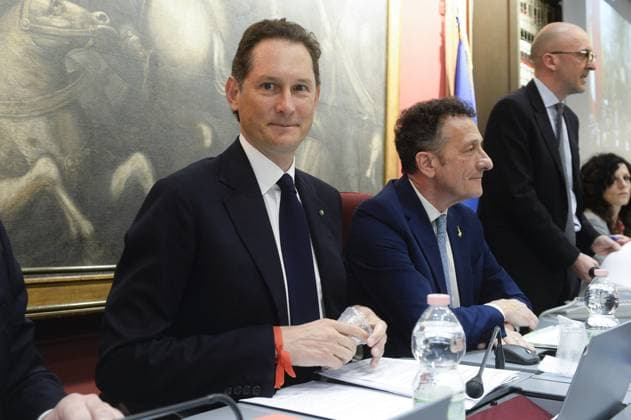 Foto IPP Marco Mattei Roma 19 03 2025 Camera dei deputati audizione di John Elkann in commissione attività produttive di Camera e Senato nella foto John Elkann attualmente presidente di Exor N.V., Stellantis, Ferrari S.p.A al suo fianco Alberto Luigi Gusmeroli esponente politico del partito della Lega Italy Photo Press - World Copyright . *** Photo IPP Marco Mattei Rome 19 03 2025 Chamber of Deputies hearing of John Elkann in the Productive Activities Committee of the House and Senate in the photo John Elkann currently chairman of Exor N V , Stellantis, Ferrari S p A at his side Alberto Luigi Gusmeroli political exponent of the League party Italy Photo Press World Copyright 