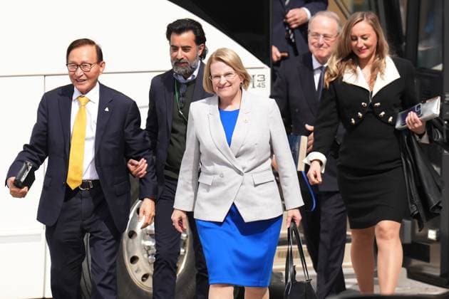 News Bilder des Tages March 19, 2025, Toronto, On, CANADA: Sylvia Jones arrives for a cabinet swearing-in-ceremony in Toronto on Wednesday, March 19, 2025. Toronto CANADA  - ZUMAc35_ 20250319_zaf_c35_022 Copyright: xNathanxDenettex
