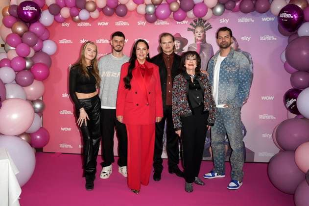 Bilder des Jahres 2025, Entertainment 03 März Entertainment Themen der Woche KW12 Entertainment Bilder des Tages Cheyenne Savannah Ochsenknecht, Nino Sifkovits, Natascha Ochsenknecht, Wilson Gonzalez Ochsenknecht, Bärbel Wierichs und Jimi Blue Ochsenknecht beim Photocall zum Start der 4. Staffel der TV-Serie Diese Ochsenknechts im International Club Berlin. Berlin, 20.03.2025 *** Cheyenne Savannah Ochsenknecht, Nino Sifkovits, Natascha Ochsenknecht, Wilson Gonzalez Ochsenknecht, Bärbel Wierichs and Jimi Blue Ochsenknecht at the photocall for the start of season 4 of the TV series Diese Ochsenknechts at the International Club Berlin Berlin, 20 03 2025 Foto:xT.xBartillax xFuturexImagex ochsenknechts_5306