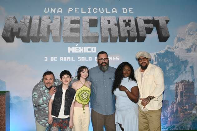(L-R) Jack Black, Sebastian Eugene Hansen, Emma Myers, Jared Hess, Danielle Brooks and Jason Momoa attend the Photocall for the Minecraft film at Mexico City St. Regis Hotel. on March 21, 2025 in Mexico City, Mexico. Mexico City Mexico - ZUMAe321 20250321_zia_e321_051 Copyright: xCarlosxTischlerx