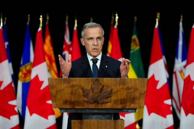 March 21, 2025, Ottawa, Ontario, Canada: Prime Minister Mark Carney holds a press conference following the First Ministers Meeting at the National War Museum on Friday, March 21, 2025. Ottawa Canada  - ZUMAc35_ 20250321_zaf_c35_139 Copyright: xSeanxKilpatrickx