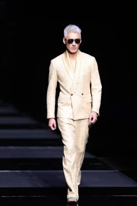 BEIJING, CHINA - MARCH 22: Actor model Hu Bing walks the runway at the FIRS China Suits Trend Show on day 3 of China Fashion Week A W2025 at 798Â·751 PARK on March 22, 2025 in Beijing, China.  Copyright: xChinaxNewsxServicex 111556568841
