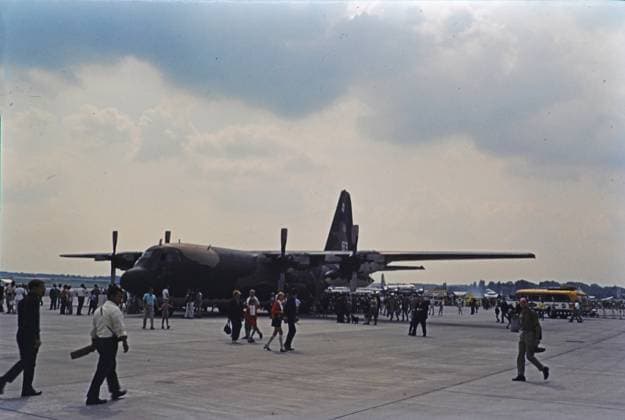Berlin GER, 29240101, Aufnahme Berlin, Aufnahme, ca.1969, Berliner Stadtfest , mit amerikanishen und französischen Streitkräften *** Berlin GER, 29240101, photo Berlin, photo, ca. 1969, Berlin city festival, with American and French forces