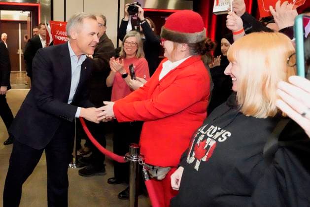 March 23, 2025, St. John s, Nl, CANADA: Liberal Party of Canada Leader Mark Carney greets attendees as he arrives to his campaign kick-off rally in St. John s, Sunday, March 23, 2025. St. John s CANADA  - ZUMAc35_ 20250323_zaf_c35_075 Copyright: xFrankxGunnx