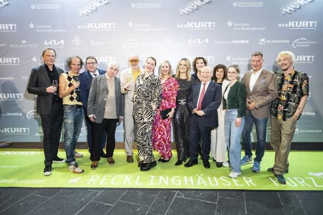 Presentation of the Comedy Award Recklinghausen Hurz 2025 FOR EDITORIAL PURPOSES ONLY EDITORIAL USE ONLY p Presentation of the Comedy Award Recklinghausen Hurz 2025 on Monday, March 24, 2025 at the Festspielhaus in Recklinghausen Group picture with everyone in front of the photo wall Recklinghausen NRW Recklinghausen Copyright StefanxArendx xFUNKExFotoxService Copyright: StefanxArendx xFUNKExFotoxService doc7zwuqsxvzu8qnj7iiu8 ,EDITORIAL USE ONLY Copyright: StefanxArendx xFUNKExFotoxService