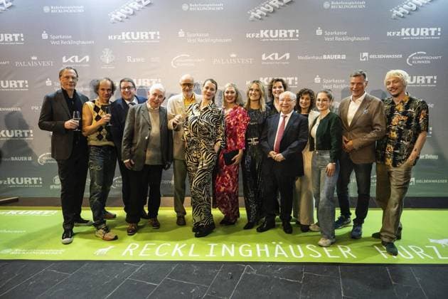 Presentation of the Comedy Award Recklinghausen Hurz 2025 FOR EDITORIAL PURPOSES ONLY EDITORIAL USE ONLY p Presentation of the Comedy Award Recklinghausen Hurz 2025 on Monday, March 24, 2025 at the Festspielhaus in Recklinghausen Group picture with everyone in front of the photo wall Recklinghausen NRW Recklinghausen Copyright StefanxArendx xFUNKExFotoxService Copyright: StefanxArendx xFUNKExFotoxService doc7zwuqt4tmlw3084cjzy ,EDITORIAL USE ONLY Copyright: StefanxArendx xFUNKExFotoxService